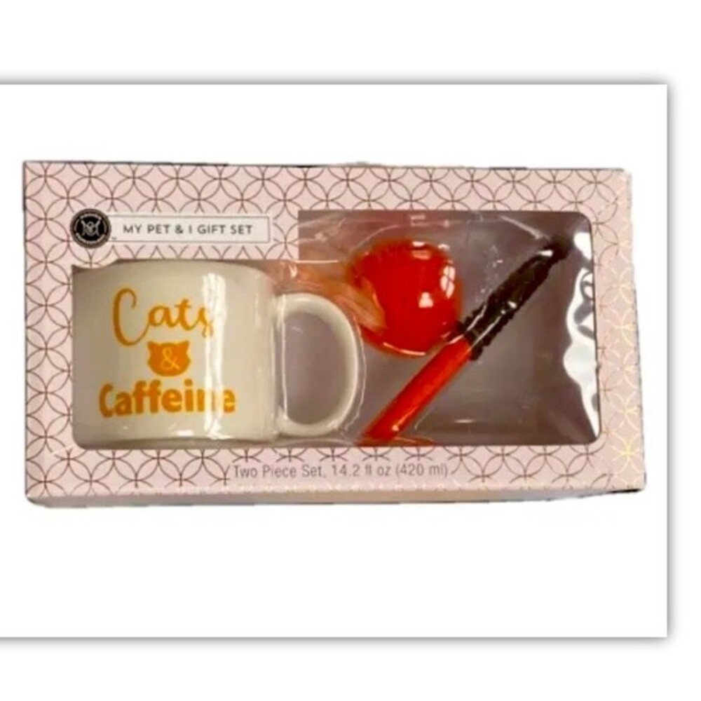 My Pet & I Two-Piece Gift Set - Cat & Caffeine Mug New.